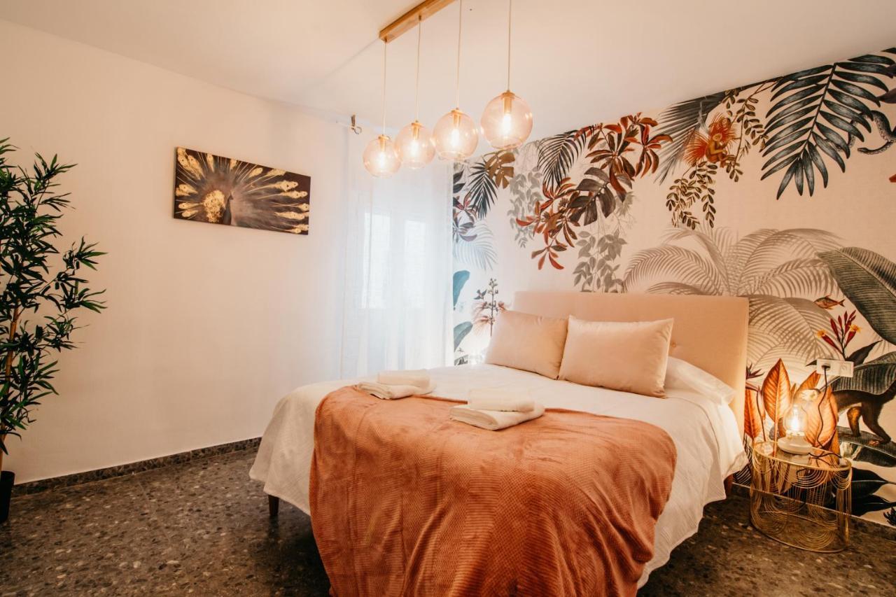 Tuguest Maria Luisa Apartment Granada Luaran gambar